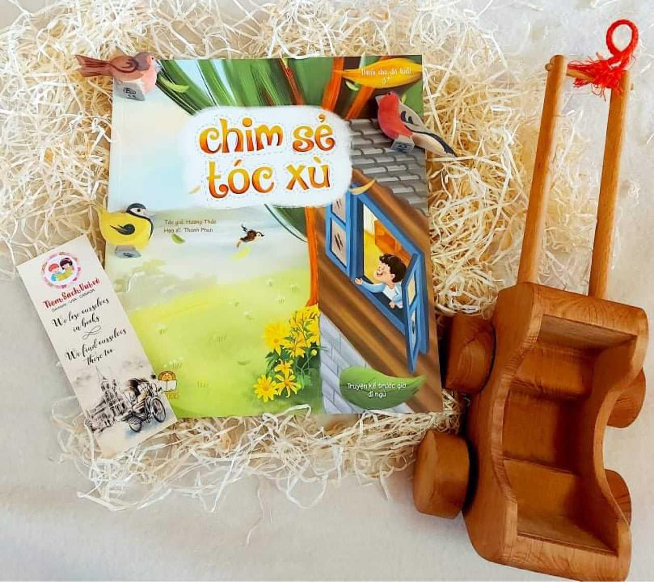 Chim Sẻ Tóc Xù