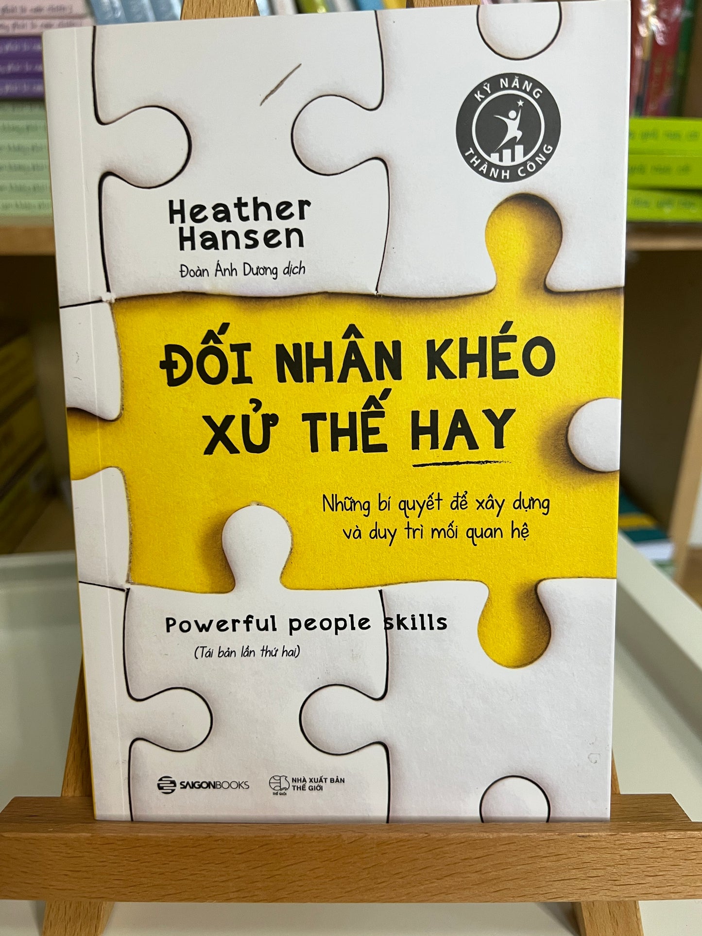 Đối nhân khéo - xử thế hay